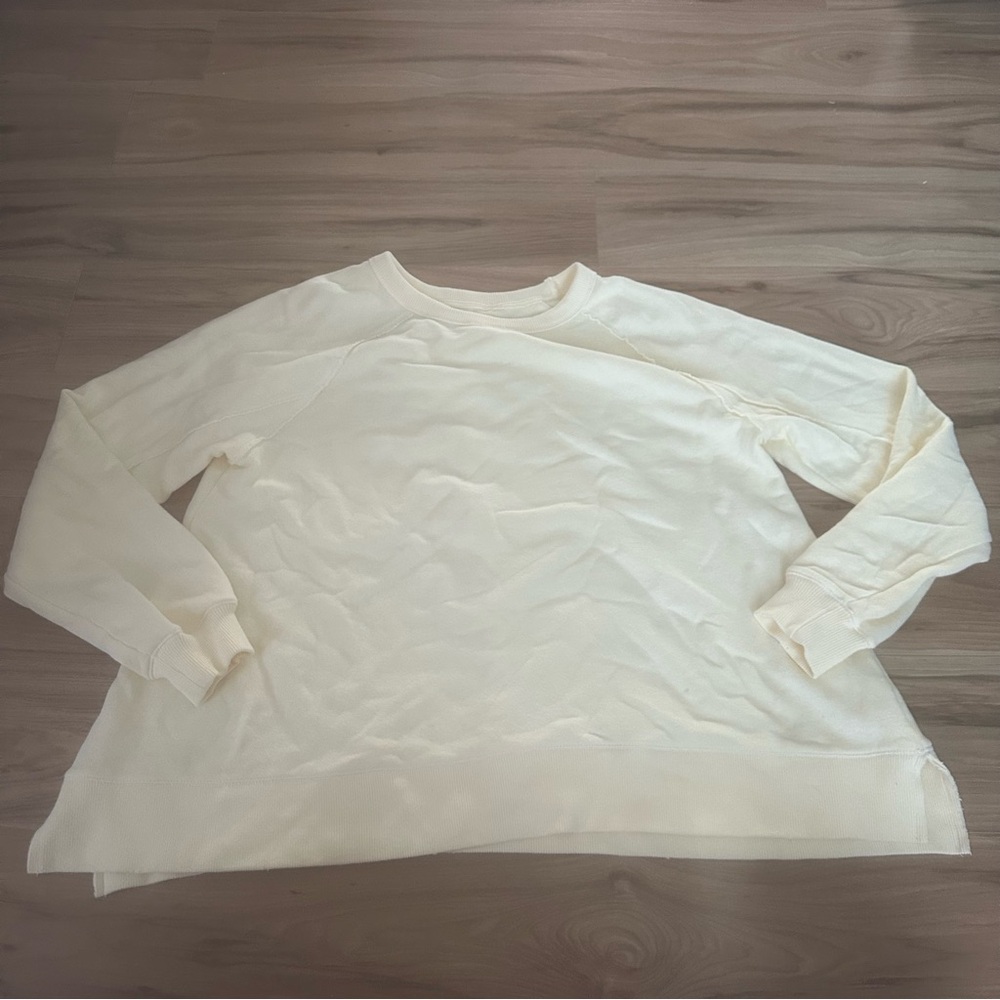 Aerie butter yellow crewneck
